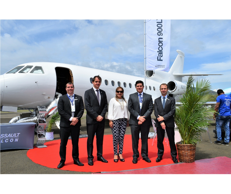 Pictured at the Dassault Falcon static display at AeroExpo Panama Pacifico 2017 featuring the F900LX from FalconJet - Alexandre Gregoire, Dassault Aviation; Yvan Boniface, Aero Expo Panama; Rosa Muñoz, Tocumen SA; Carlos Duboy, Tocumen SA; Xavier Pons, Dassault Aviation