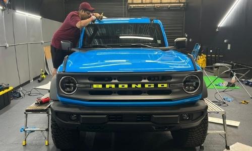 One Source Media in Queens NYC installs  truck wrap on a 2021 Ford Bronco 1