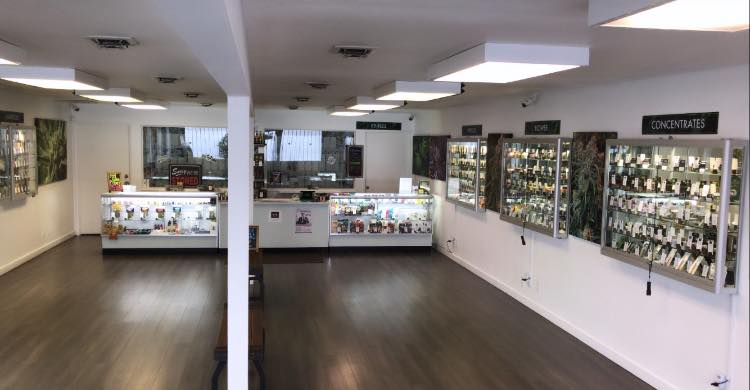 Green Life Cannabis marijuana dispensary wenatcee sunnyslope washington