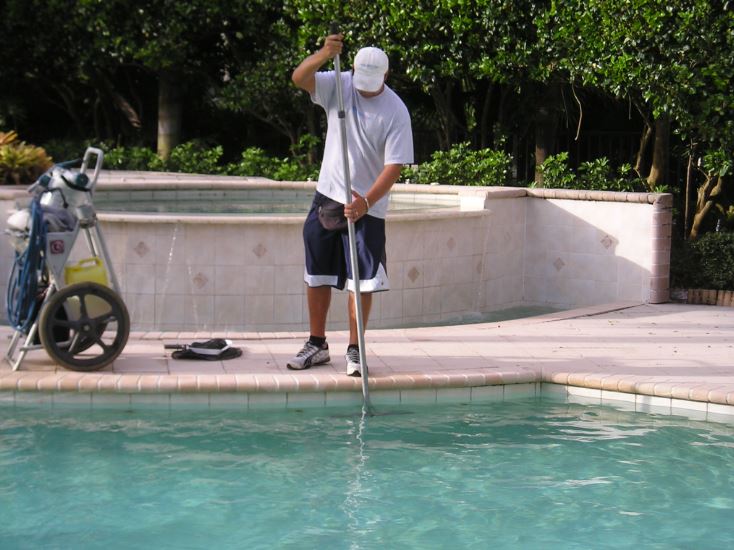 Las Vegas Pool Cleaning